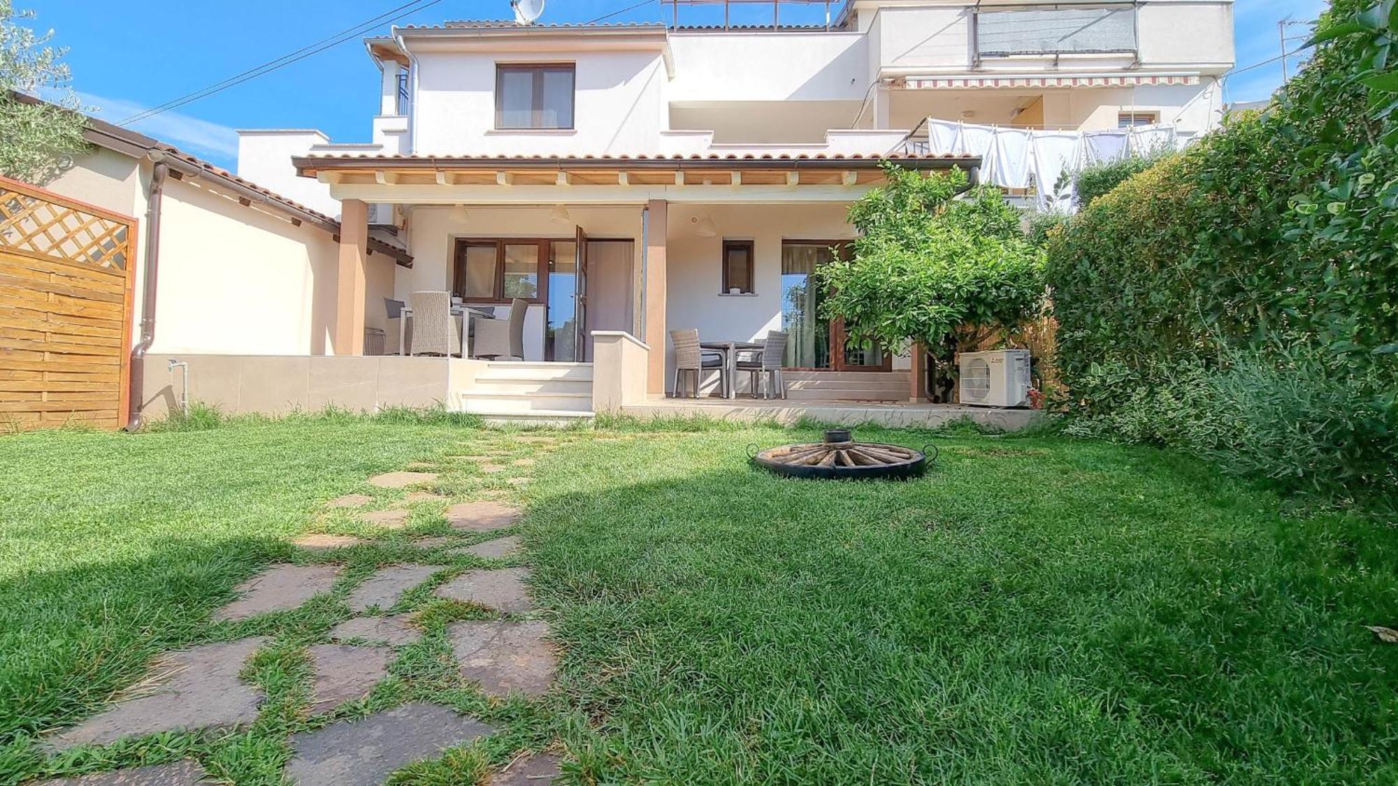 Doris One Apartment Novigrad  Exterior photo