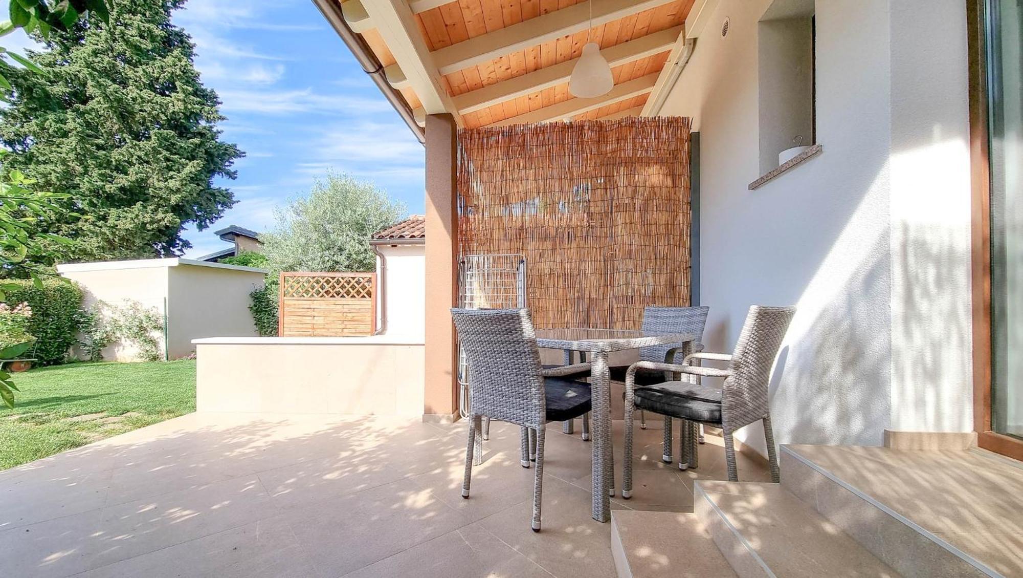Doris One Apartment Novigrad  Exterior photo